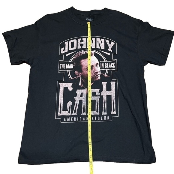 JOHNNY Cash The Man in Black Men’s Tee (Sz L) - Picture 6 of 6